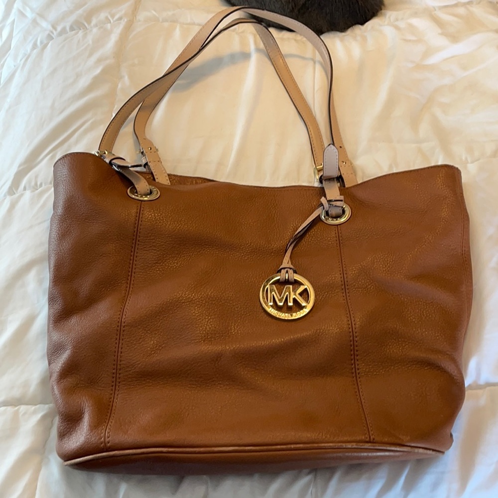 Michael Kors medium sized handbag!